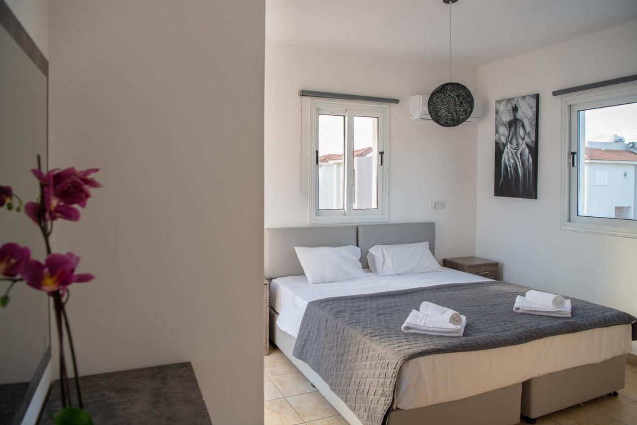 Villa Ruby Evelyn Protaras Buitenkant foto